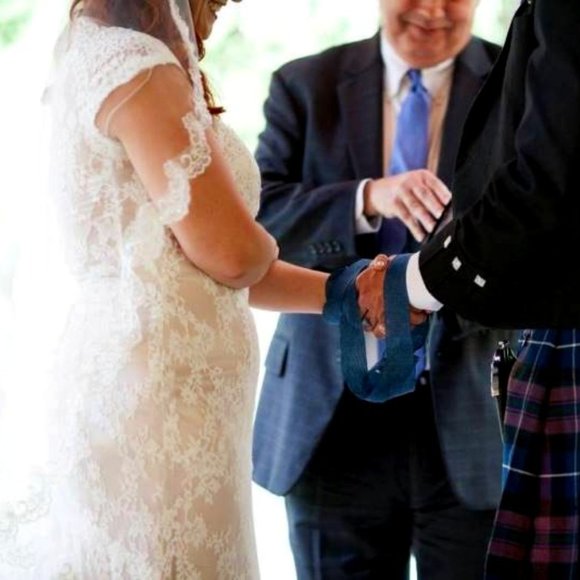 Maggie Sottero Londyn Wedding Dress, Size 12 - Picture 5 of 5